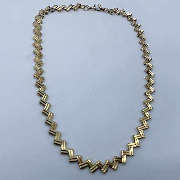 Vintage Gold Plated Zigzag Egyptian Style Hieroglyph Necklace - Picture 5 of 9